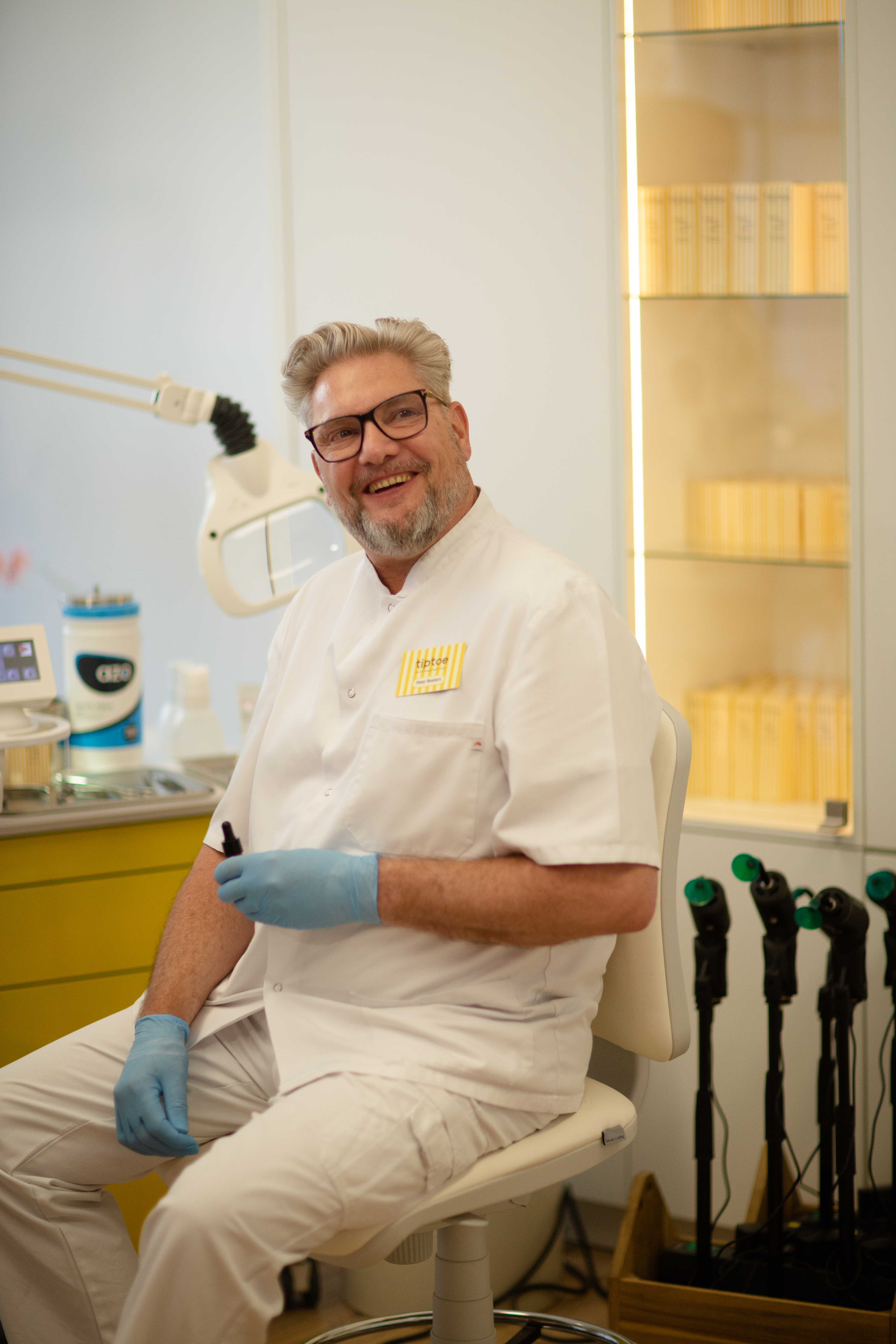 Peter Boeters · tiptoe specialist, tiptoe specialist
